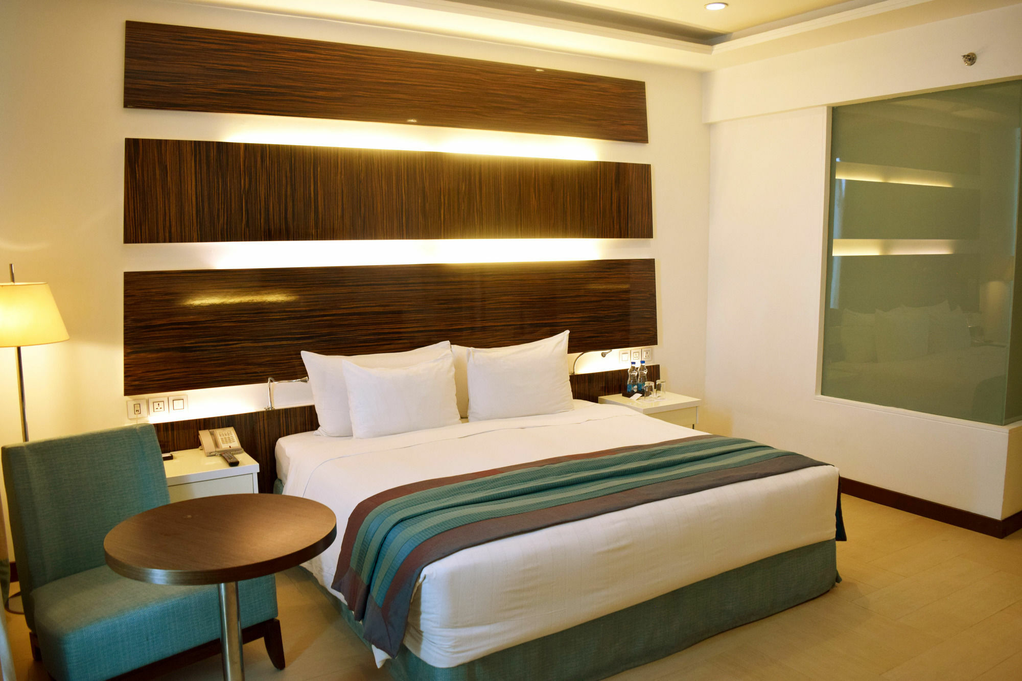 Welcomhotel By Itc Hotels, Dwarka, New Delhi Exteriér fotografie A bedroom at the hotel